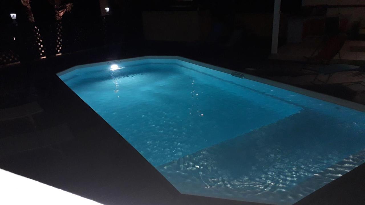 Ti Case Gwada Location ساينت آن المظهر الخارجي الصورة